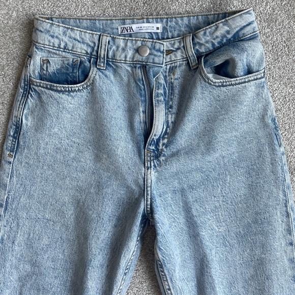 New Zara Mom Jeans - Picture 1 of 5